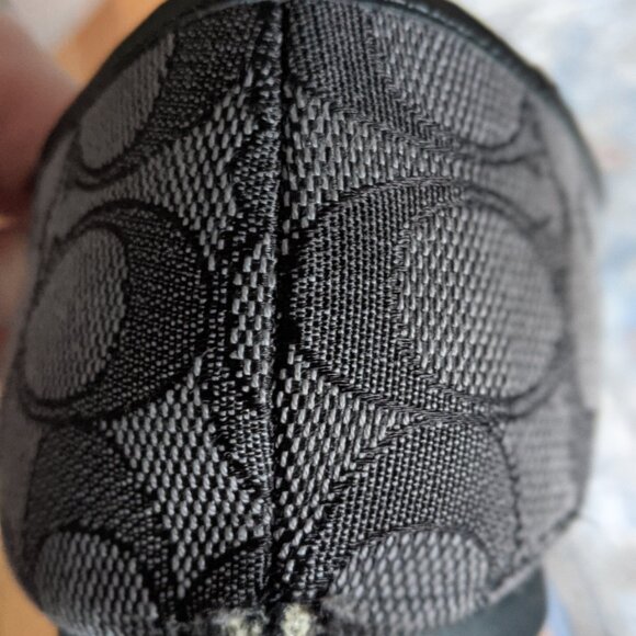 Coach shoes - Picture 4 of 6